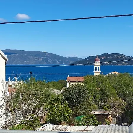 Angelo 4 カラヴォミロス