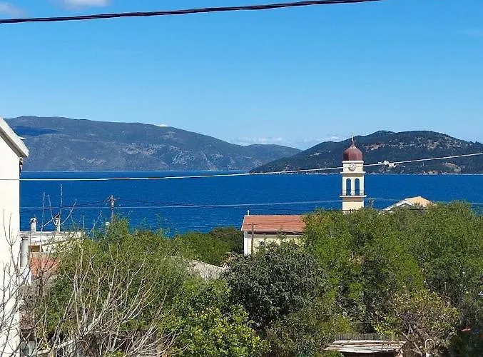 Angelo 4 Karavomylos